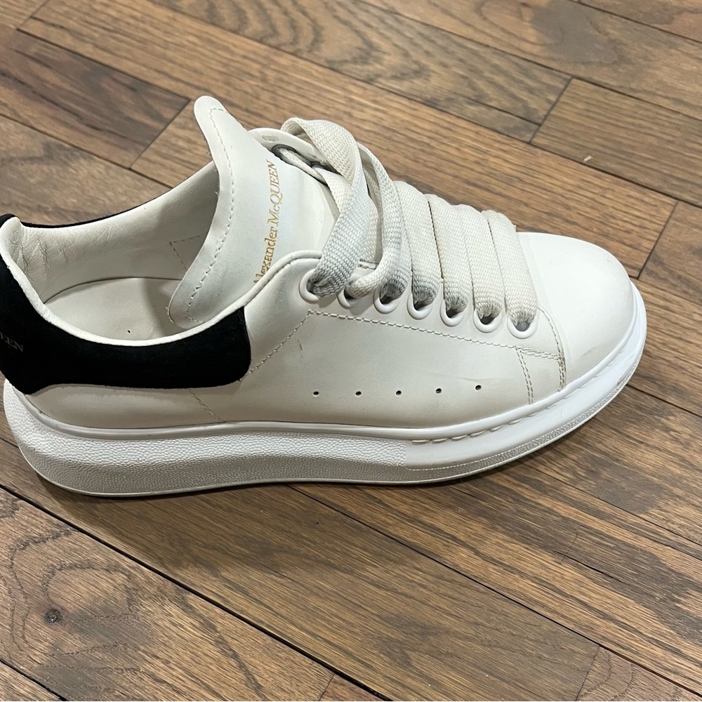 Alexander McQueen White and Black Men's Sneakers